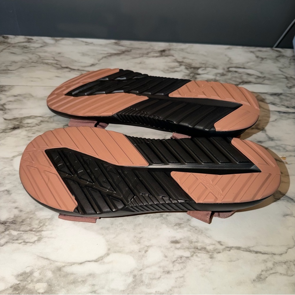 Adidas Terrex sandals - Picture 4 of 8